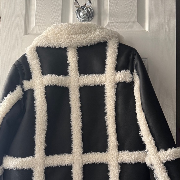 Stand Studio Black and Cream Teddy Jacket - Picture 4 of 4